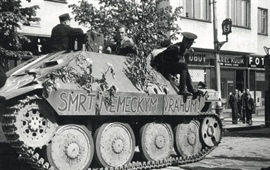 Přijďte se se podívat na stíhač tanků "Hetzer" k metru Strašnická